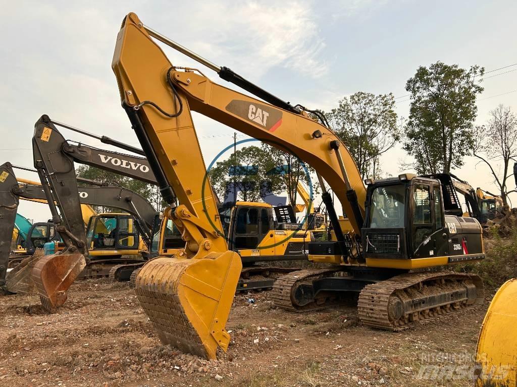 CAT 326D Vikšriniai ekskavatoriai