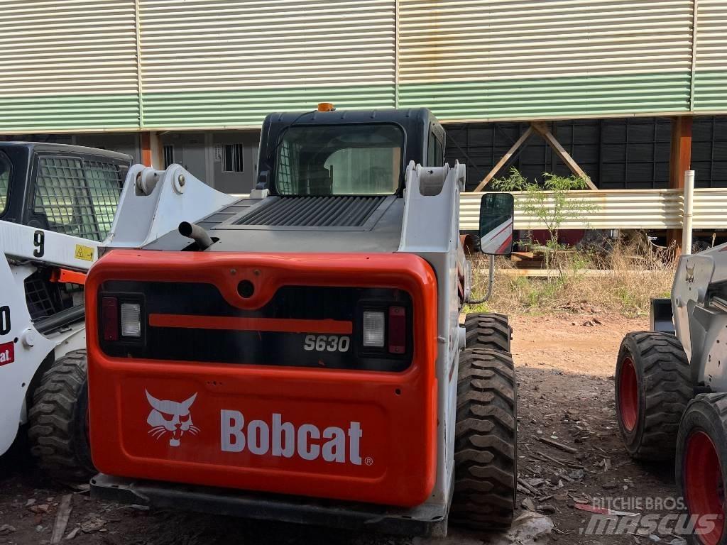 Bobcat S 630 Krautuvai su šoniniu pasukimu