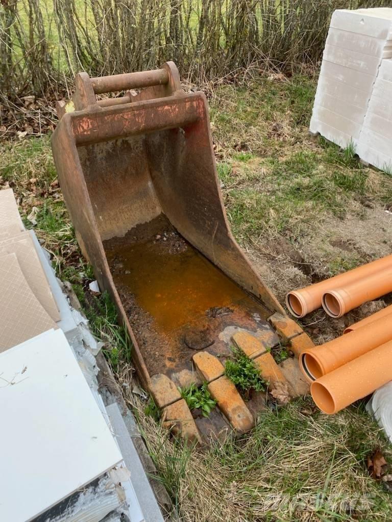 Hitachi ZX 140 W-3 Ratiniai ekskavatoriai