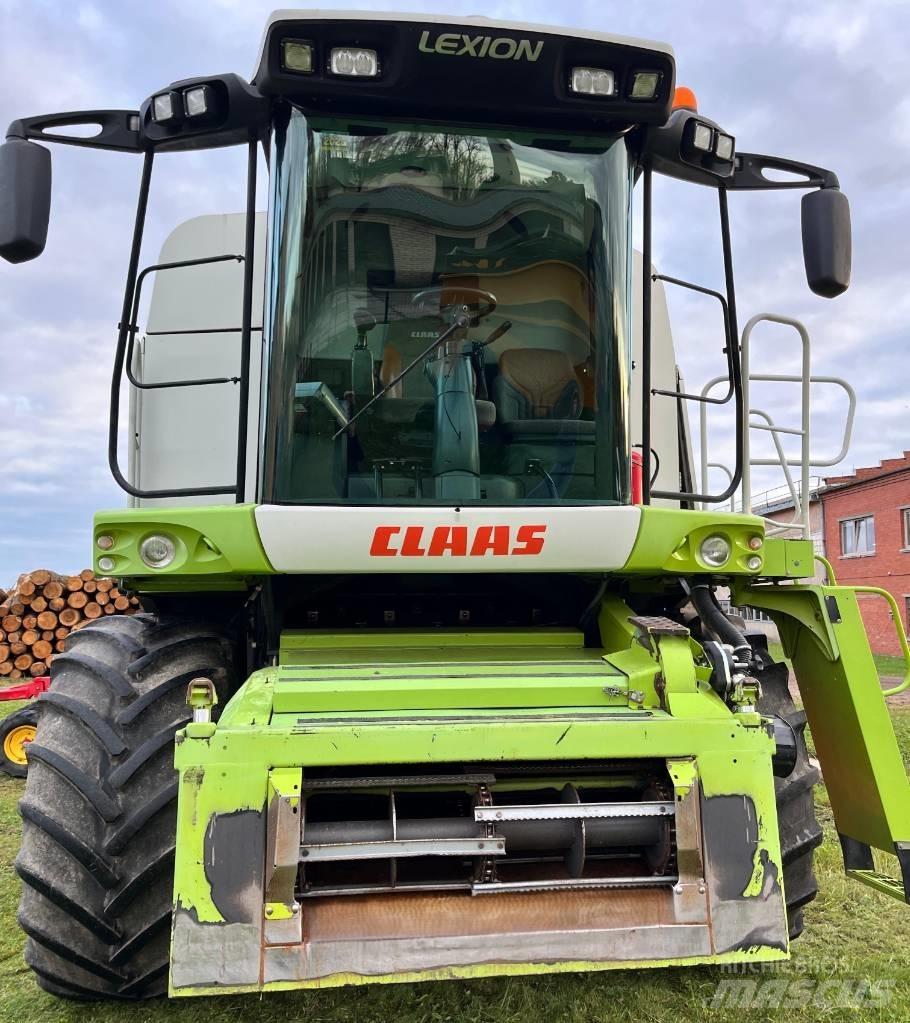 CLAAS Lexion 570 Derliaus nuėmimo kombainai