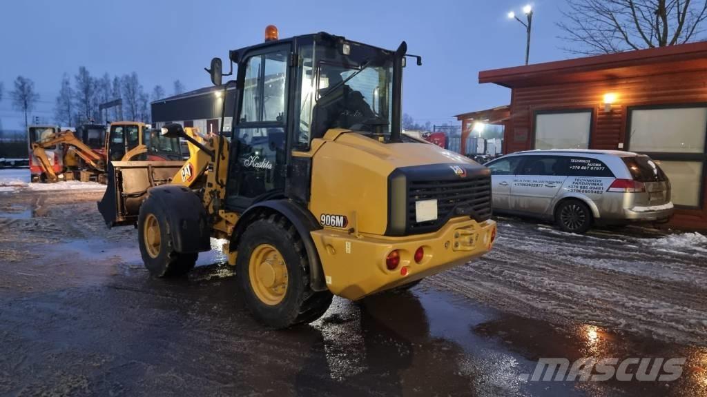 CAT 906M Naudoti ratiniai krautuvai