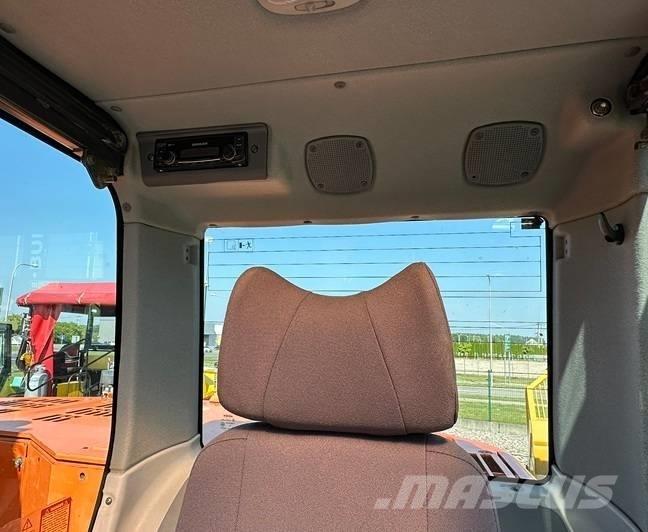 Doosan DX 235 LCR Vikšriniai ekskavatoriai