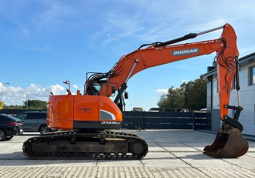 Doosan DX 235 LCR Vikšriniai ekskavatoriai