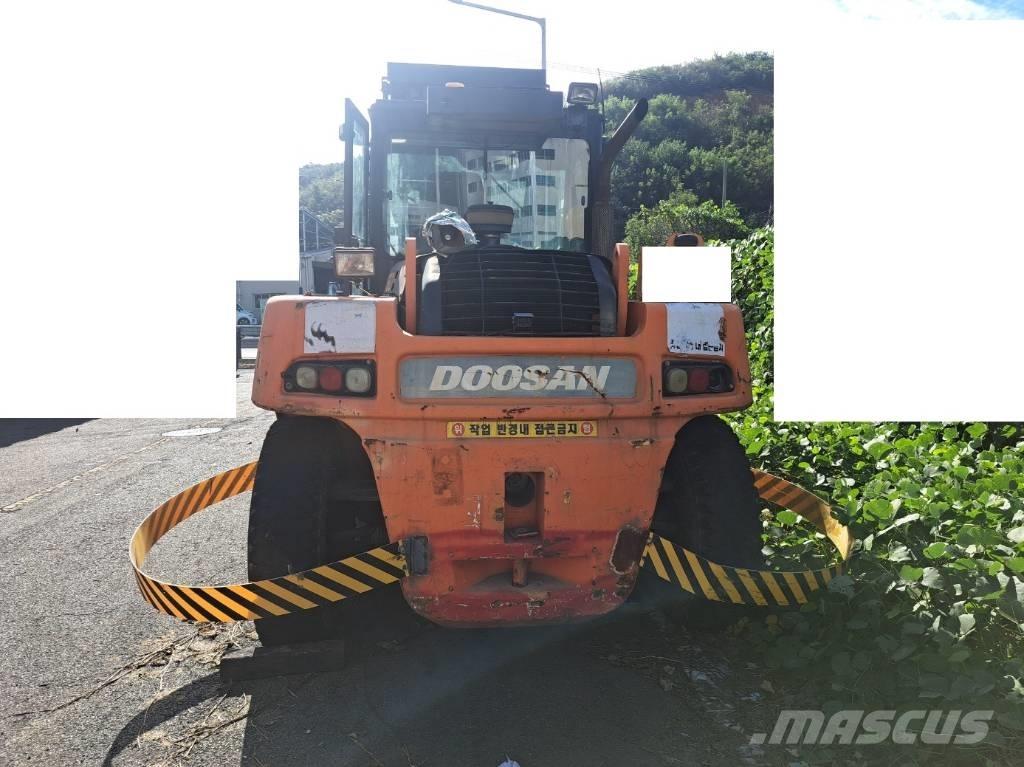Doosan D 160 S-5 Dyzeliniai krautuvai