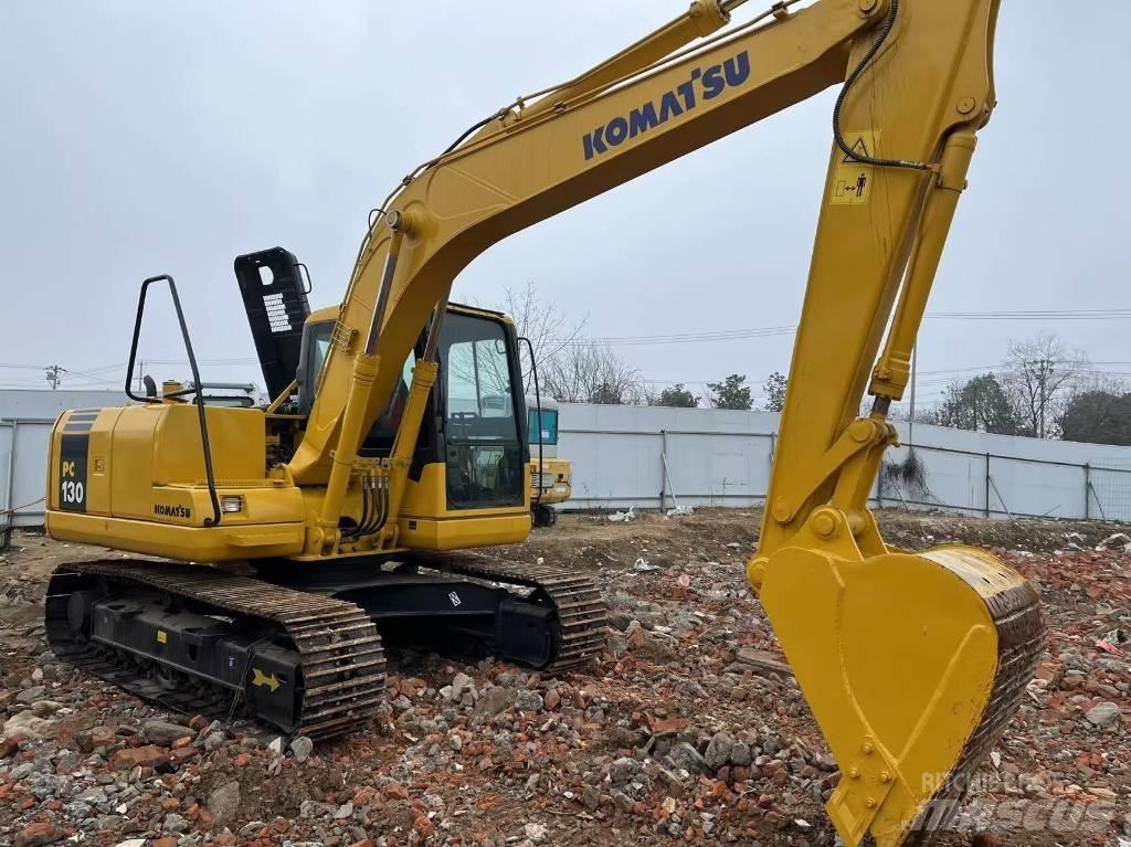 Komatsu PC 130-7 Vikšriniai ekskavatoriai