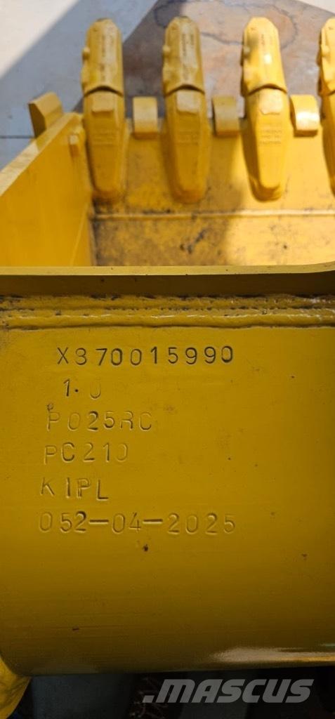 Komatsu PC210-10MO Kaušai