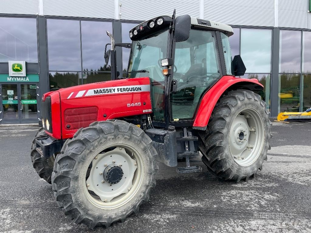 Massey Ferguson 5445 Traktoriai