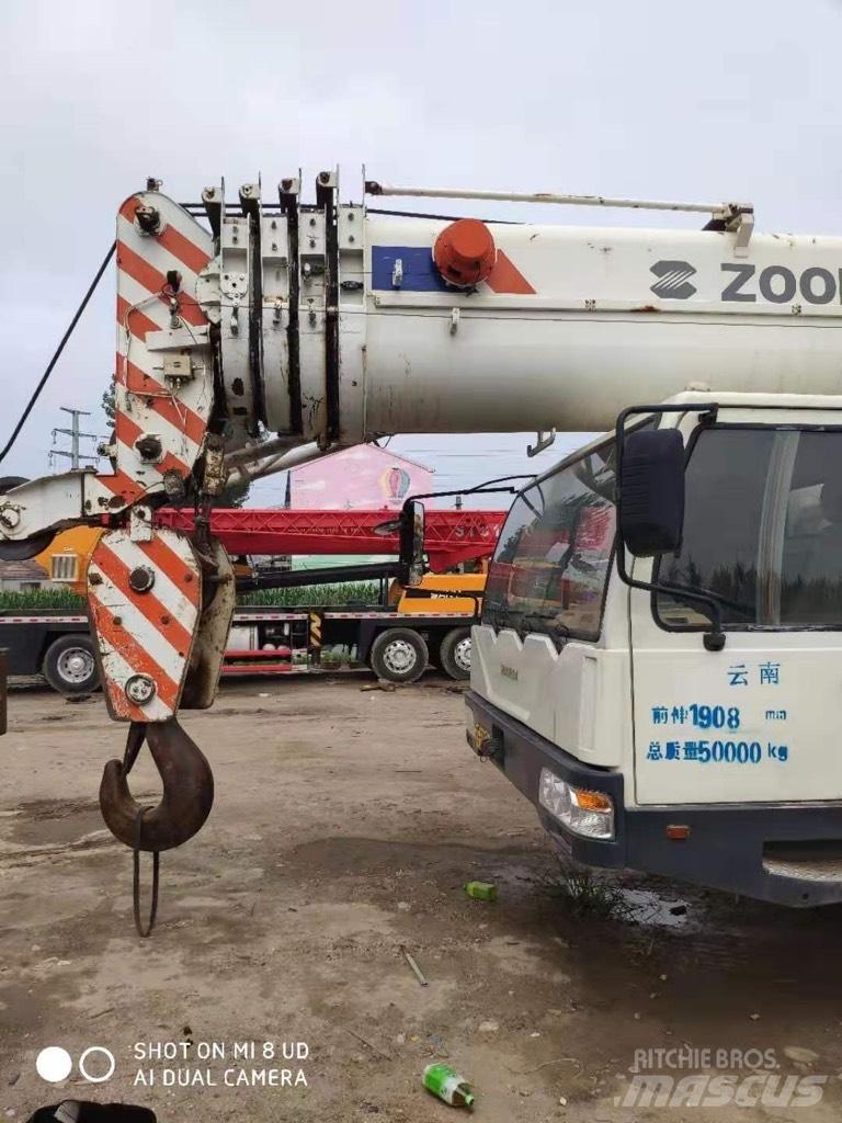 Zoomlion QY80V Visureigiai kranai