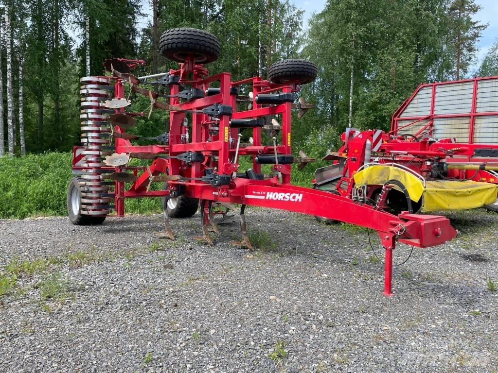 Horsch Terrano 5 FX Kultivatoriai