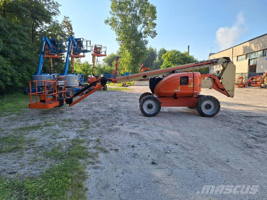 JLG 600AJ Alkūniniai keltuvai