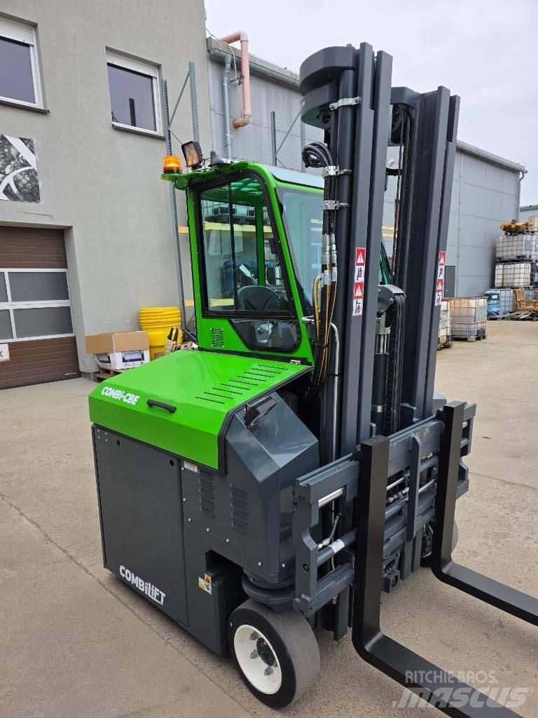 Combilift CBE 3000 Elektriniai šakiniai krautuvai