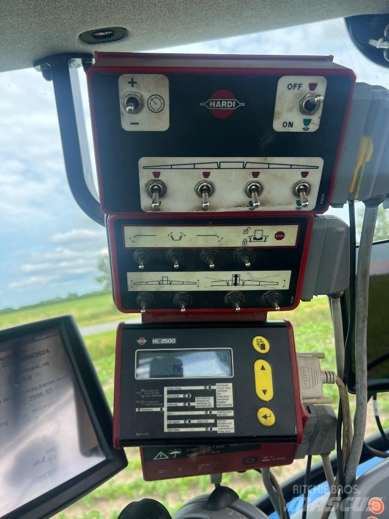 Hardi Commander 2800 Prikabinami purkštuvai