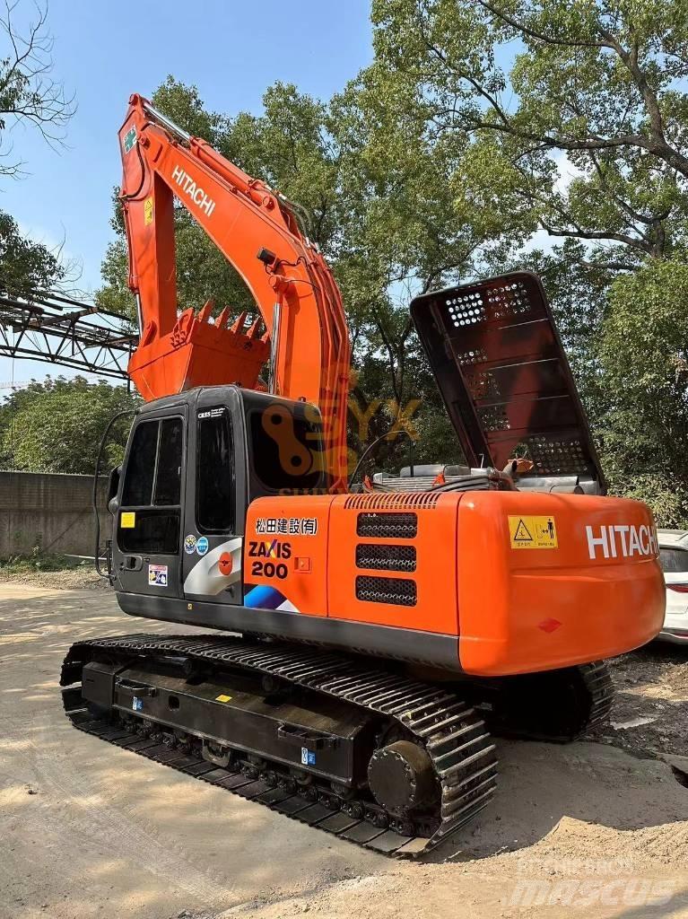 Hitachi EX 200 Vikšriniai ekskavatoriai