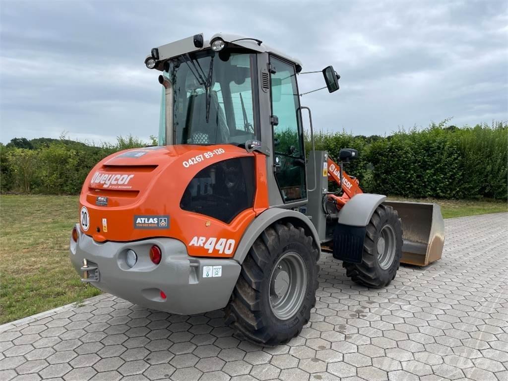 Atlas AR440SL Naudoti ratiniai krautuvai