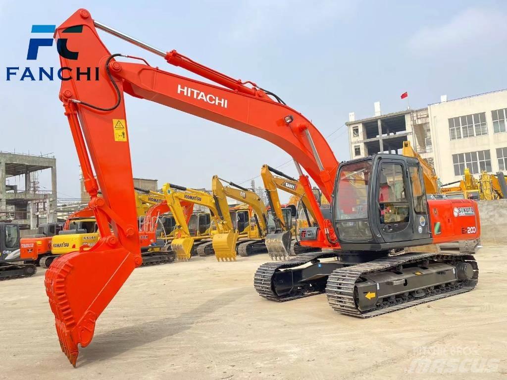 Hitachi EX 200 Vikšriniai ekskavatoriai