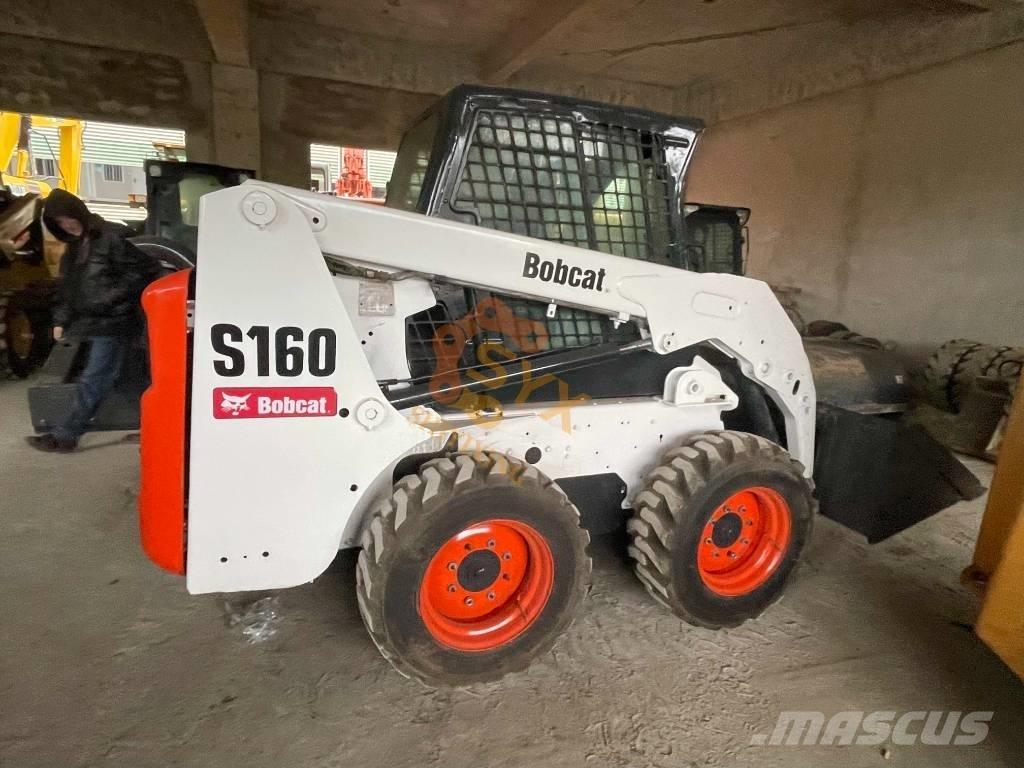 Bobcat S 160 Krautuvai su šoniniu pasukimu