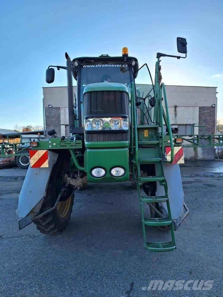 John Deere 5430 I Savaeigiai purkštuvai