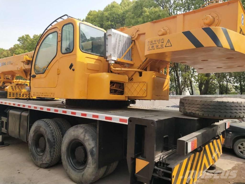 XCMG QY 50 K Neapdoroto reljefo kranai