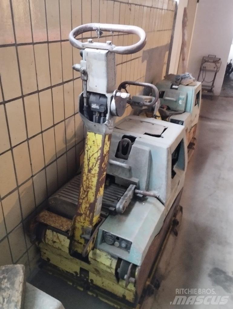 Ammann AVH 8020 Vibratoriai