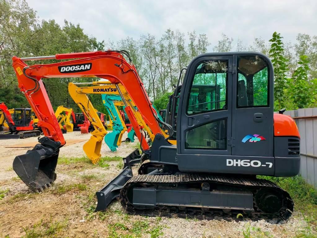 Doosan DH 60 Mini ekskavatoriai < 7 t