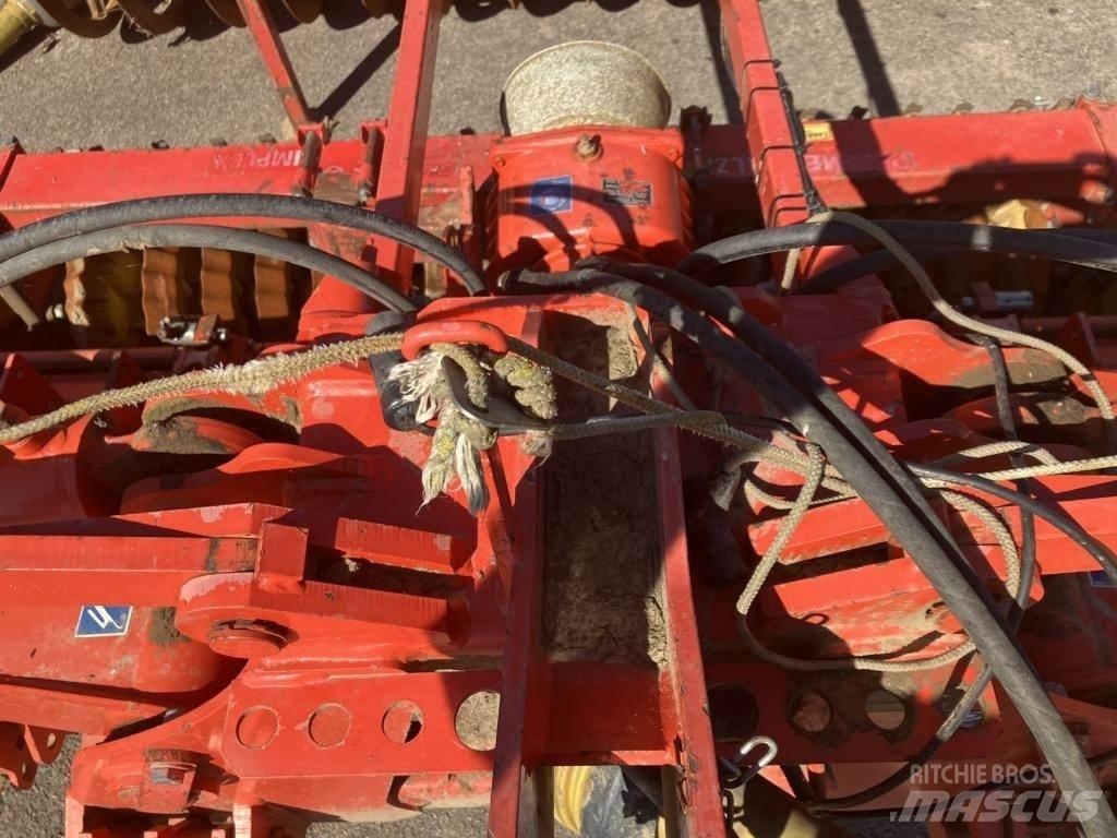 Kuhn HR 4003 DR Varomosios akėčios ir žemės frezos
