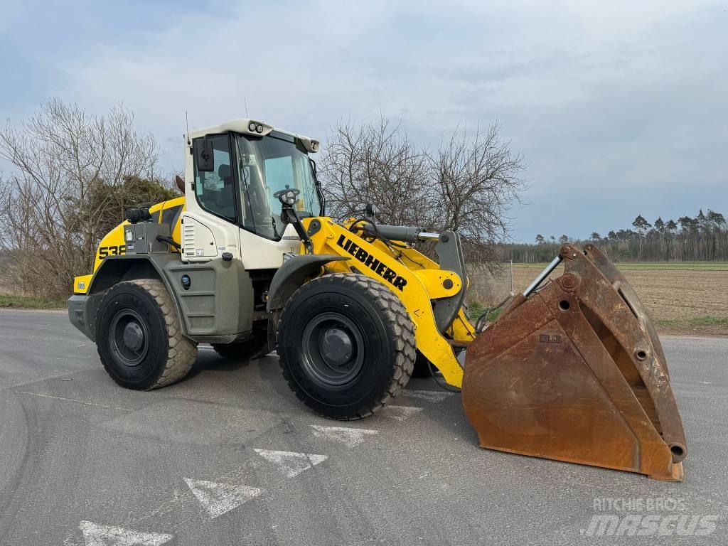 Liebherr L 538 Naudoti ratiniai krautuvai