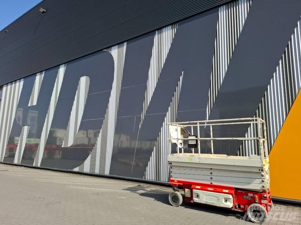 JLG 2646 ES Žirkliniai keltuvai