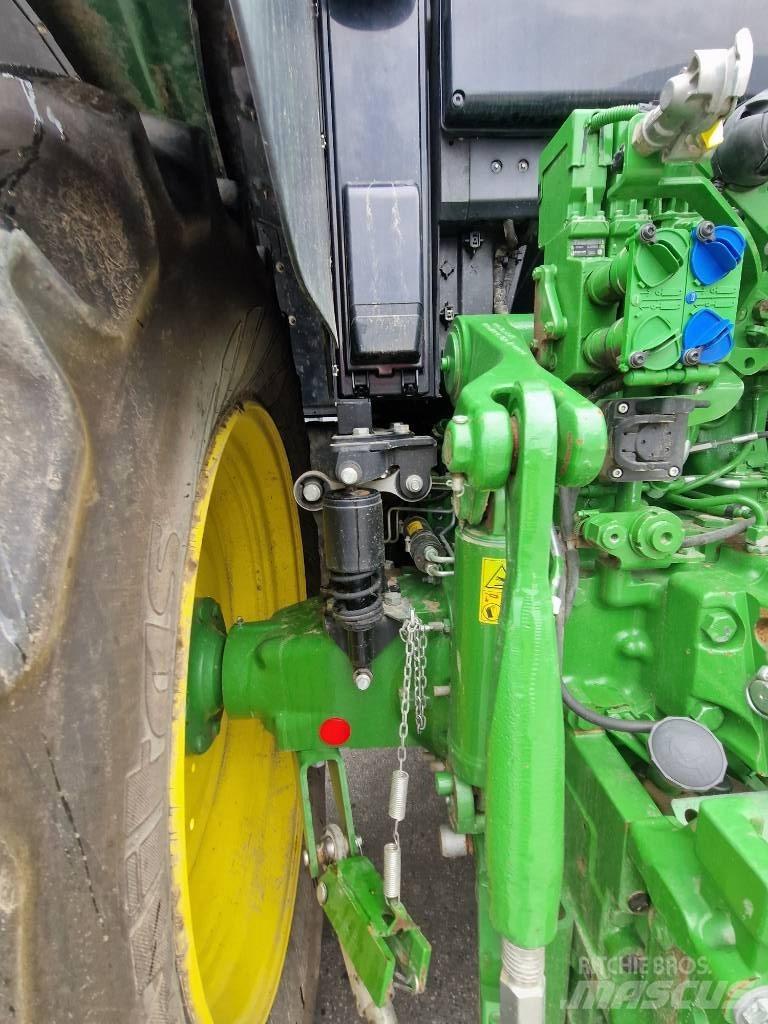 John Deere 6195 M Traktoriai