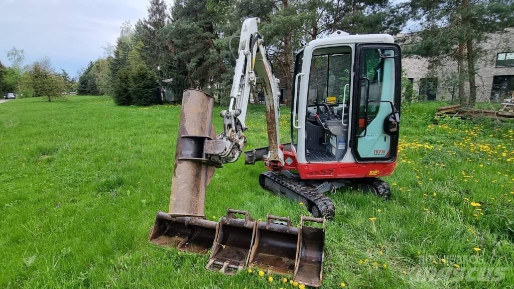 Takeuchi TB216 V4 Mini ekskavatoriai < 7 t