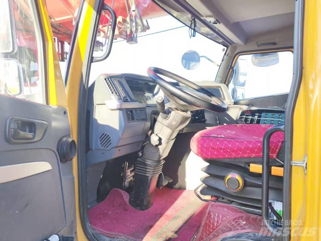 Sany SAC4500T Visureigiai kranai