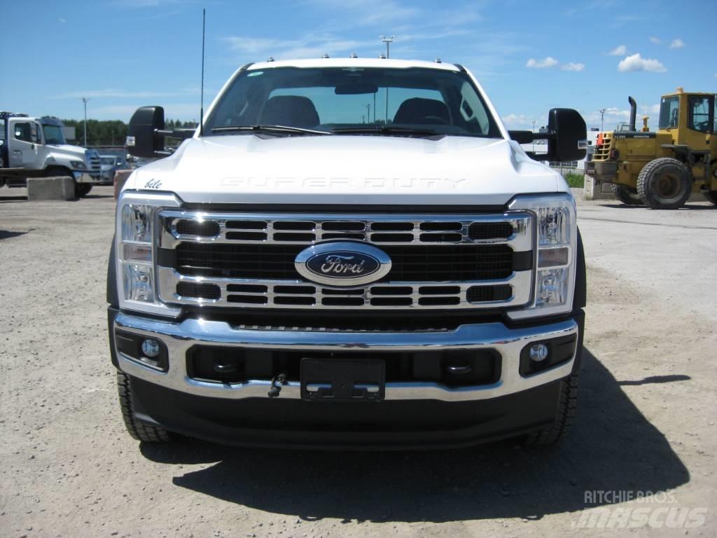 Ford F 550 Naudoti vilkikai