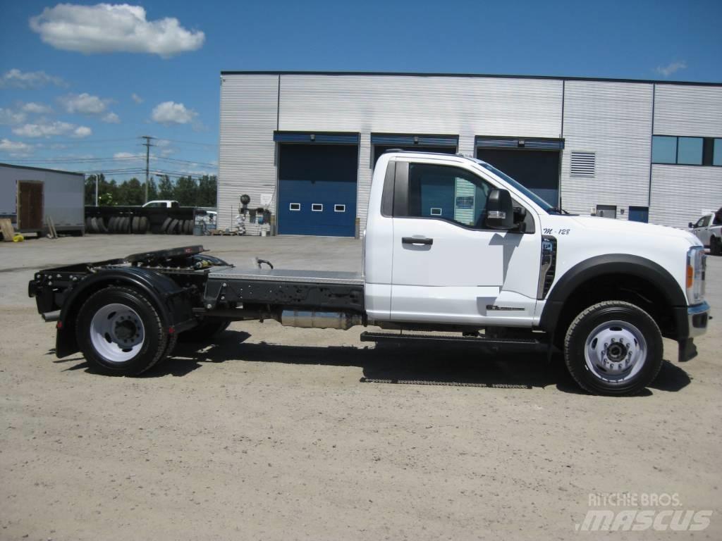 Ford F 550 Naudoti vilkikai
