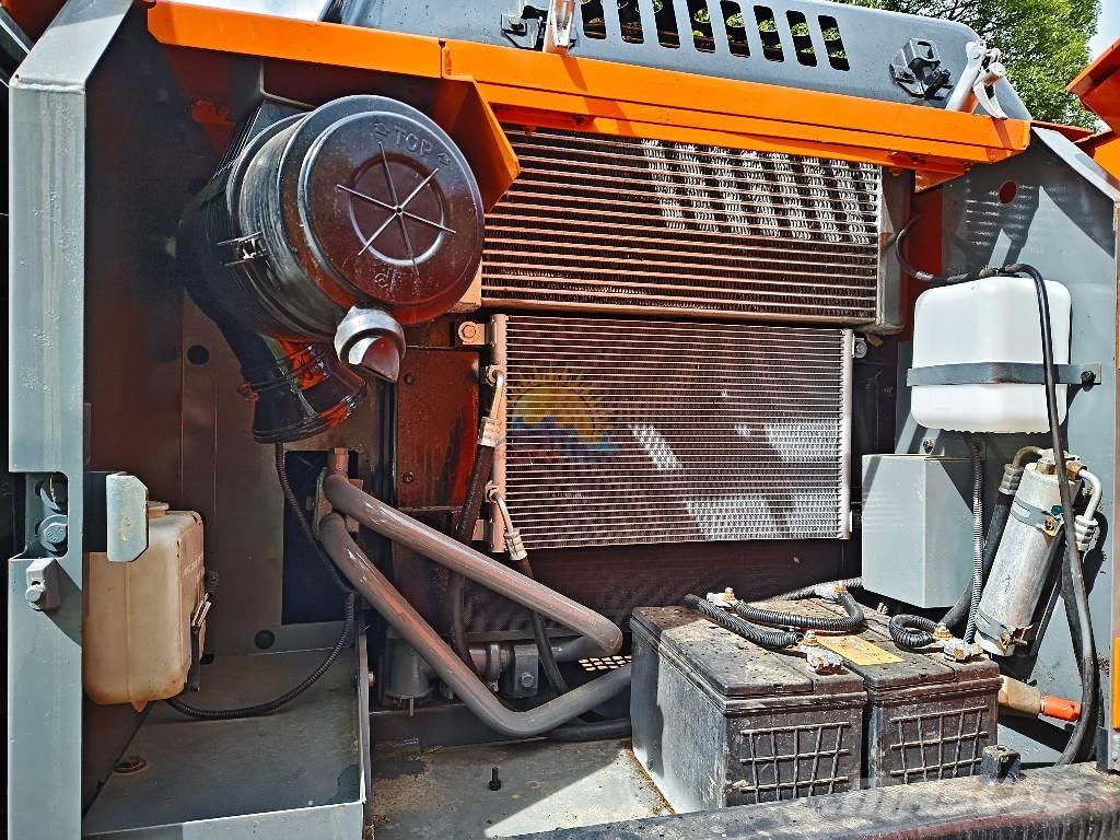 Hitachi ZX 130 Vikšriniai ekskavatoriai