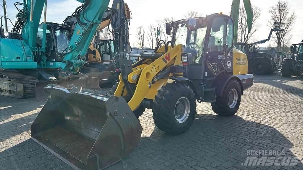 Wacker Neuson WL60 Naudoti ratiniai krautuvai