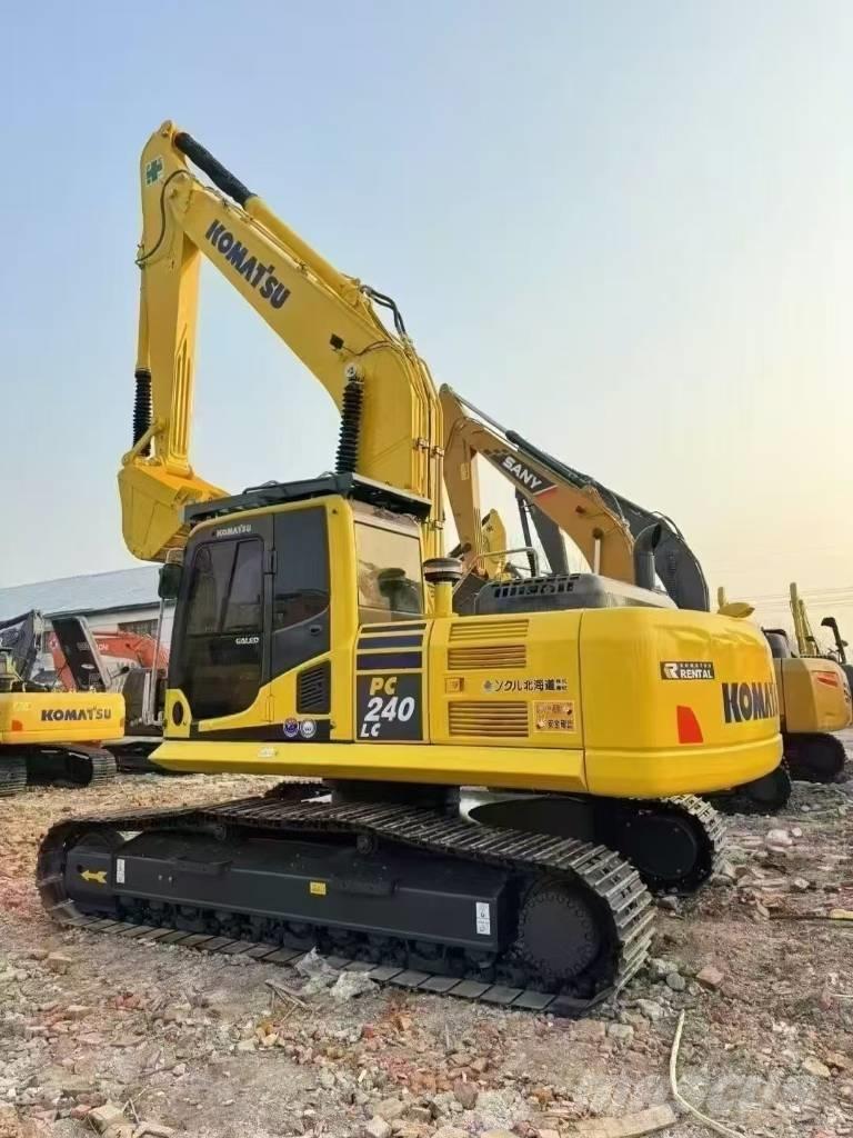 Komatsu PC 240 Vikšriniai ekskavatoriai