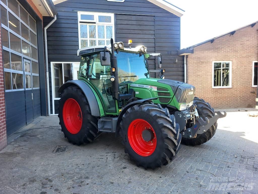 Fendt 211 Vario TMS Traktoriai