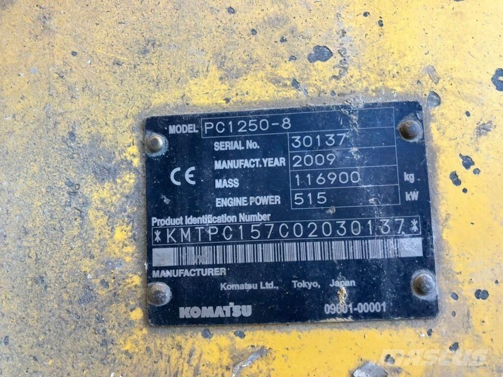 Komatsu PC1250-8 Vikšriniai ekskavatoriai