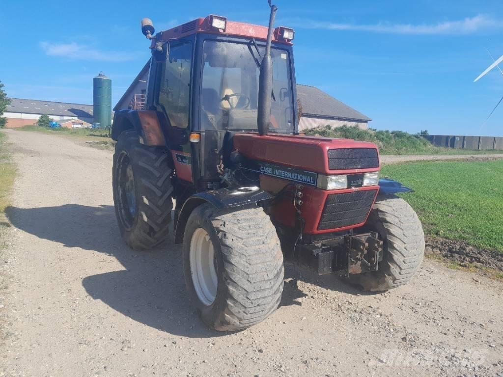 Case IH 845 XLA Plus Traktoriai