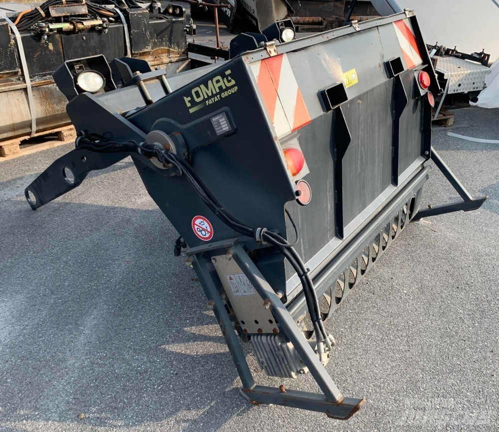Bomag BS 180 Porinių būgnų volai