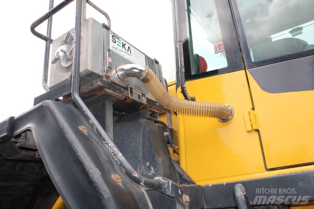 Komatsu WA 470-7 Naudoti ratiniai krautuvai