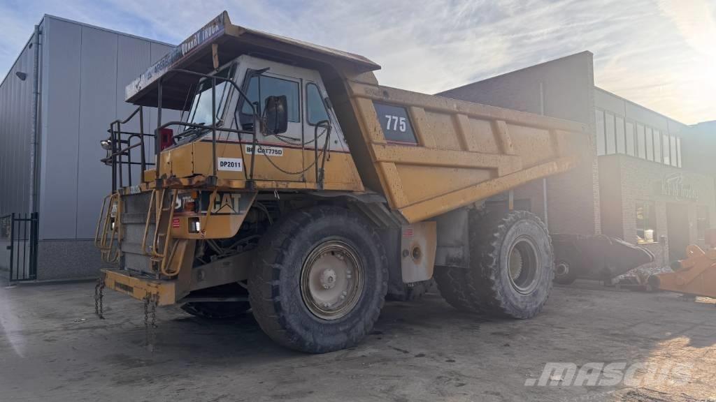 CAT 775 D Atliekų išvežimo technika