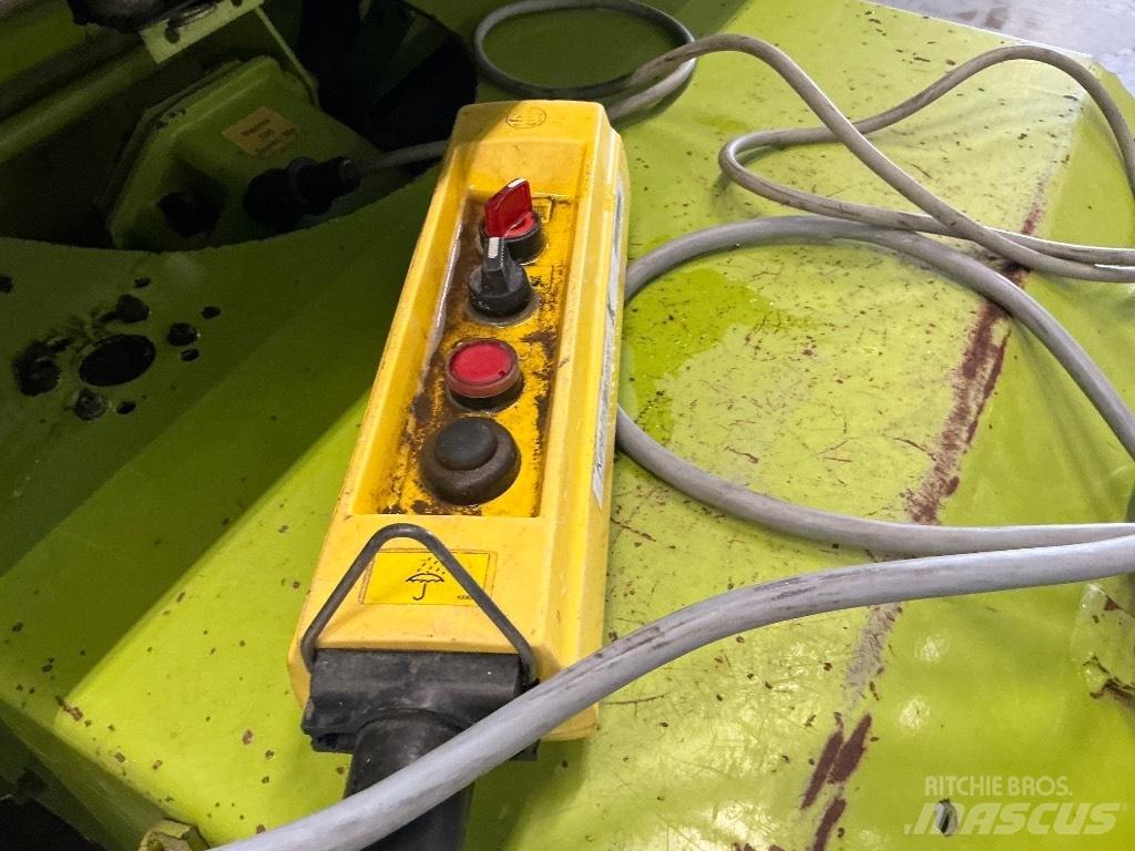 CLAAS Rollant 240 Ritinių presai