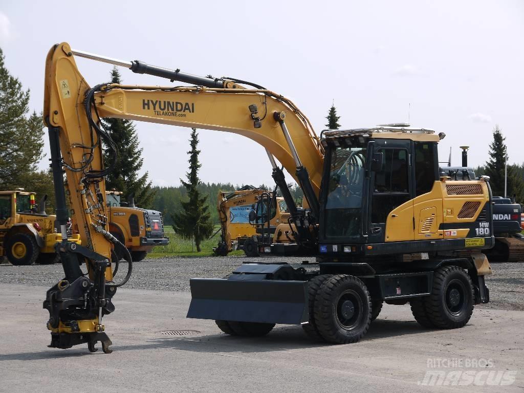 Hyundai HW 180 Ratiniai ekskavatoriai