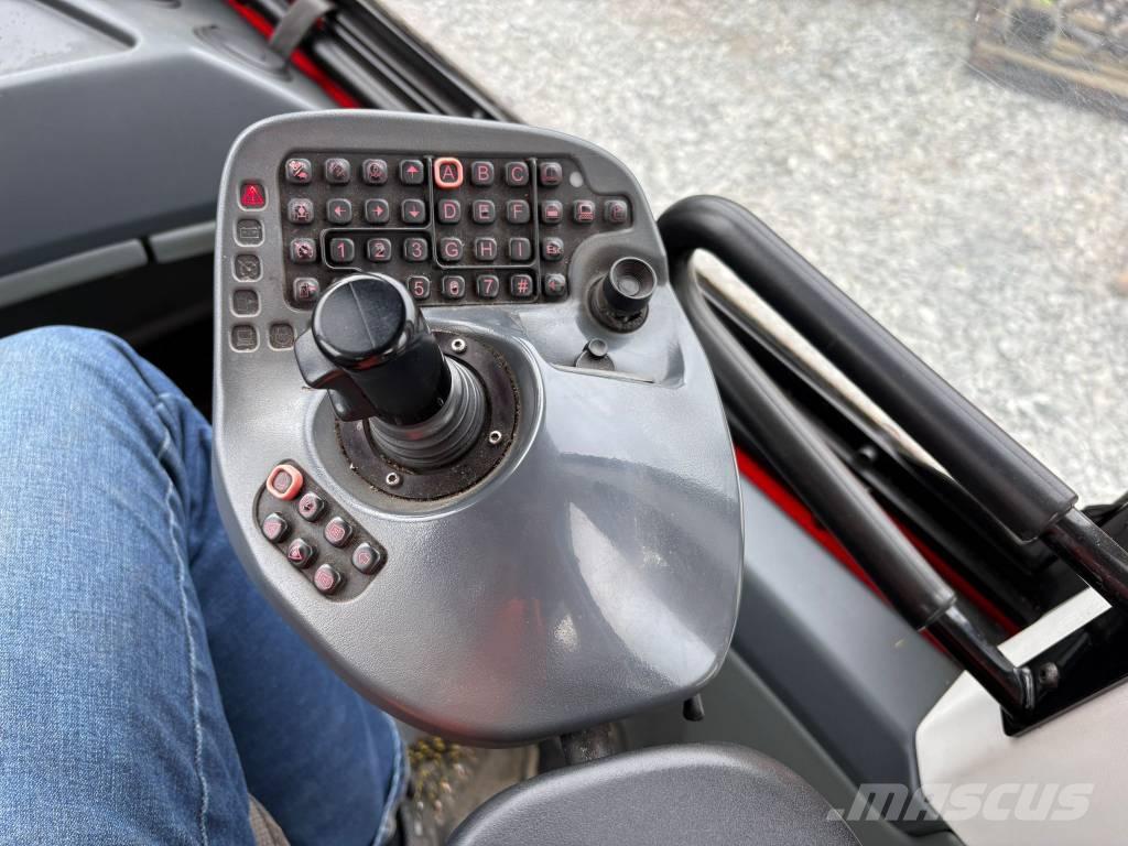 Komatsu 835 Naudoti miškovežiai (Forvarderiai)