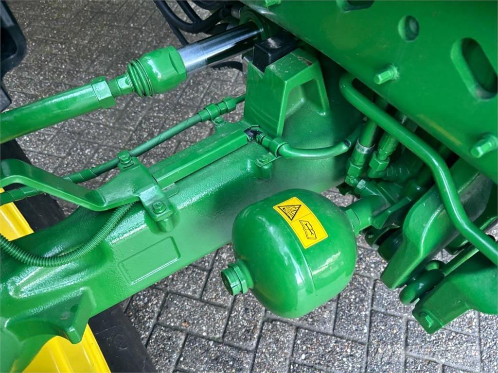 John Deere 6M185 Traktoriai