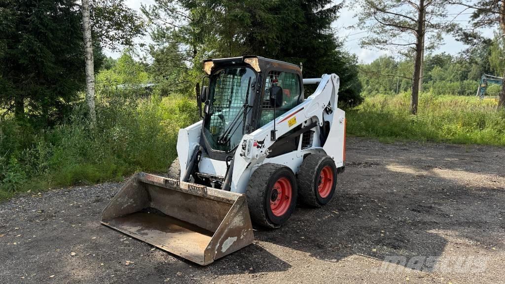 Bobcat S 530 Krautuvai su šoniniu pasukimu