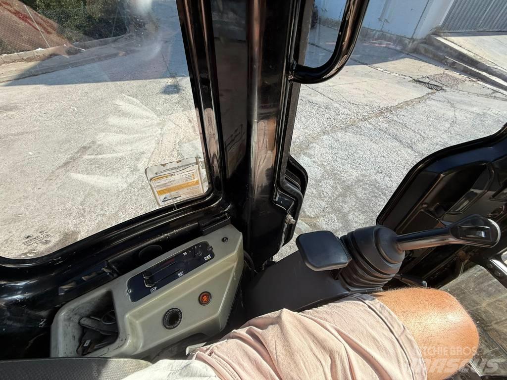 CAT 304 E Mini ekskavatoriai < 7 t