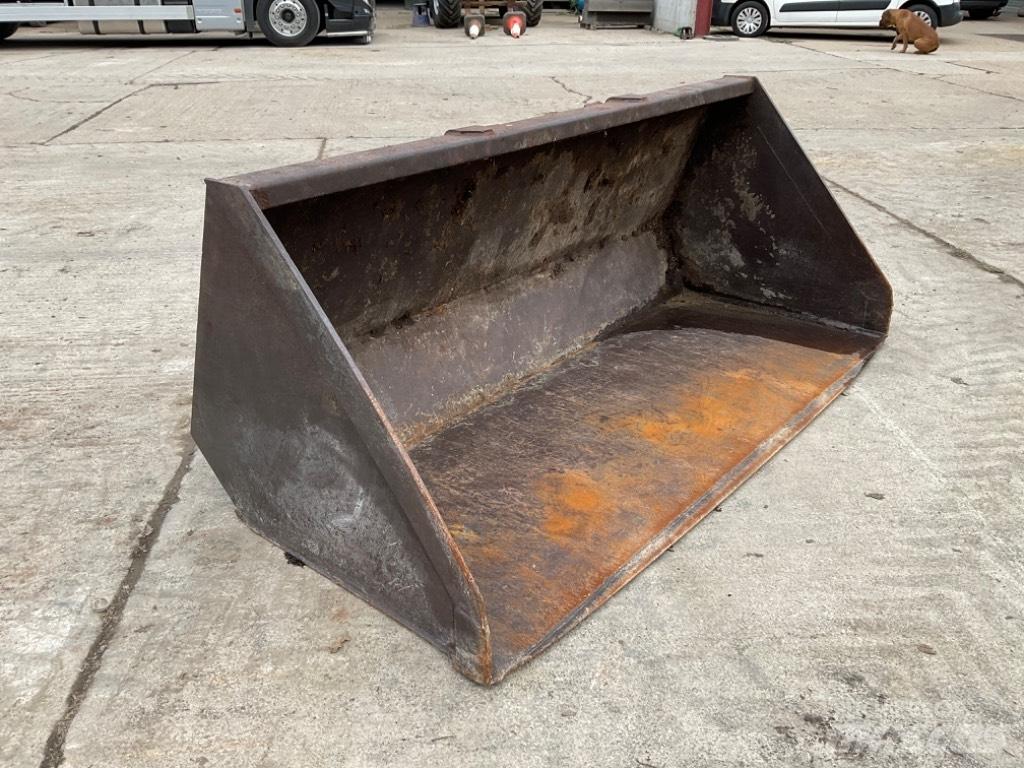 JCB Bucket Kaušai
