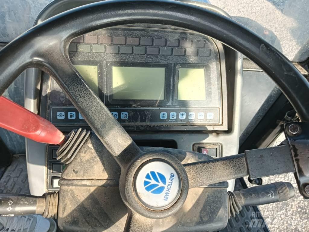 New Holland TS 100 Traktoriai