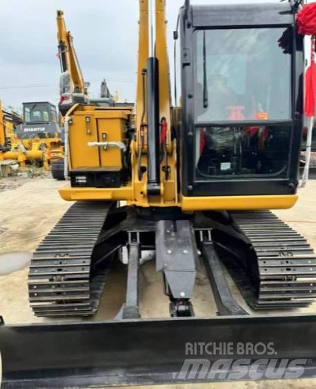 CAT 307E2 Vikšriniai ekskavatoriai